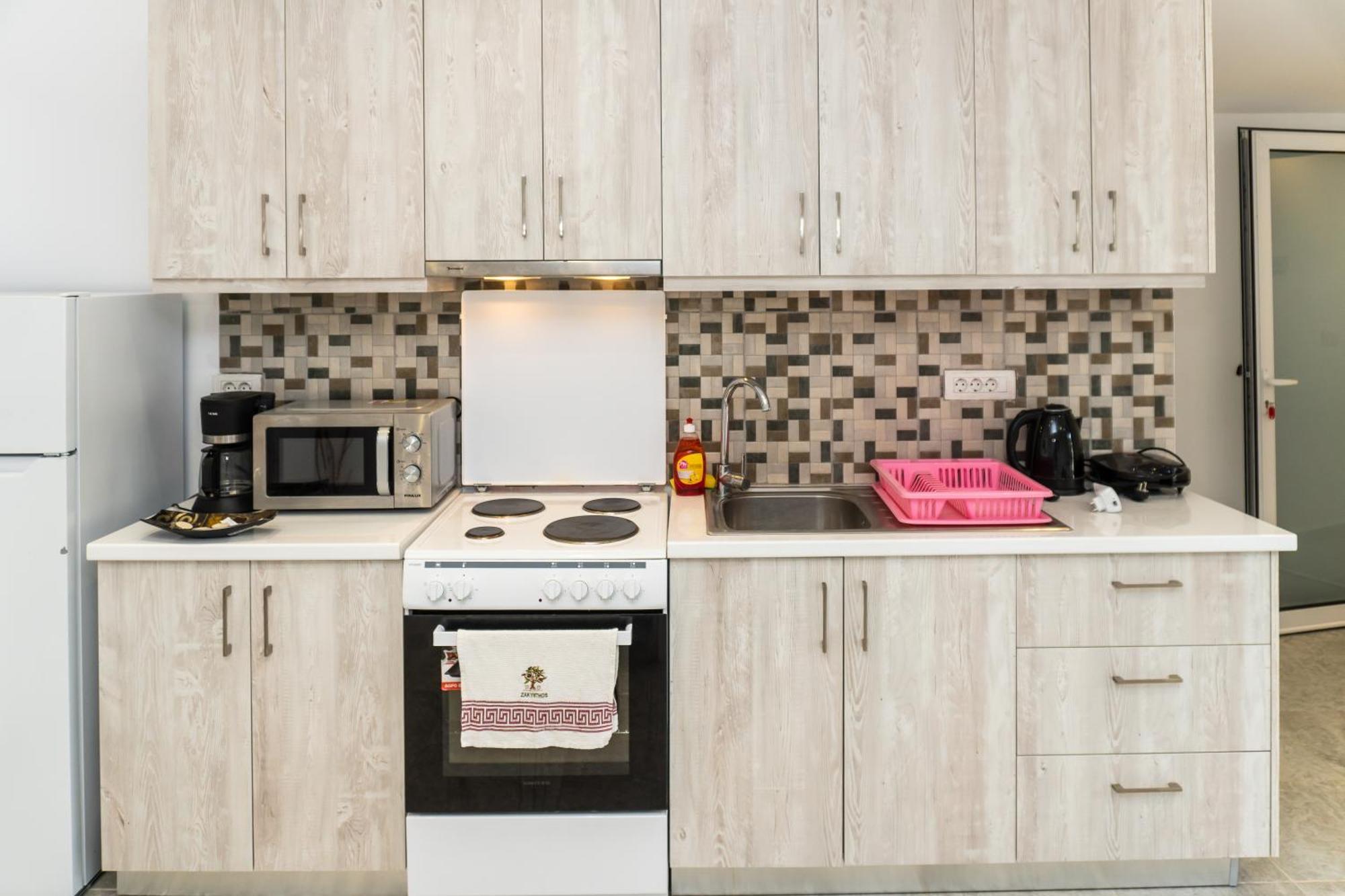Potami Appts Apartment Ano Yerakarion ภายนอก รูปภาพ