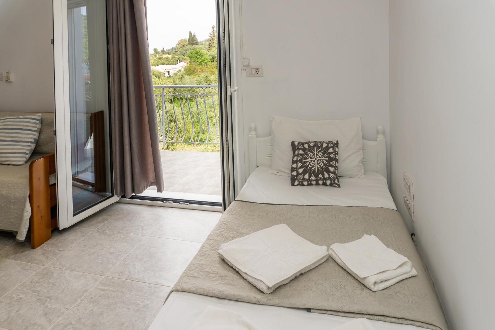 Potami Appts Apartment Ano Yerakarion ภายนอก รูปภาพ