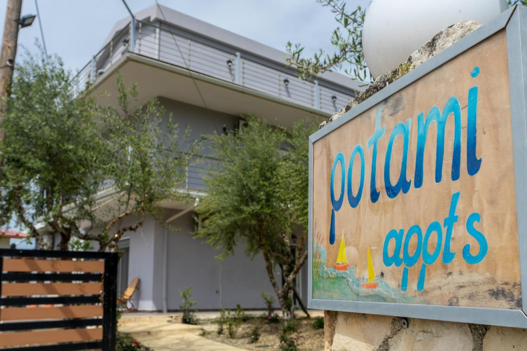 Potami Appts Apartment Ano Yerakarion ภายนอก รูปภาพ